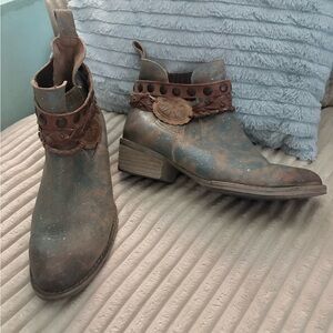 Circle G Distressed Blue and Brown Ankle Boots